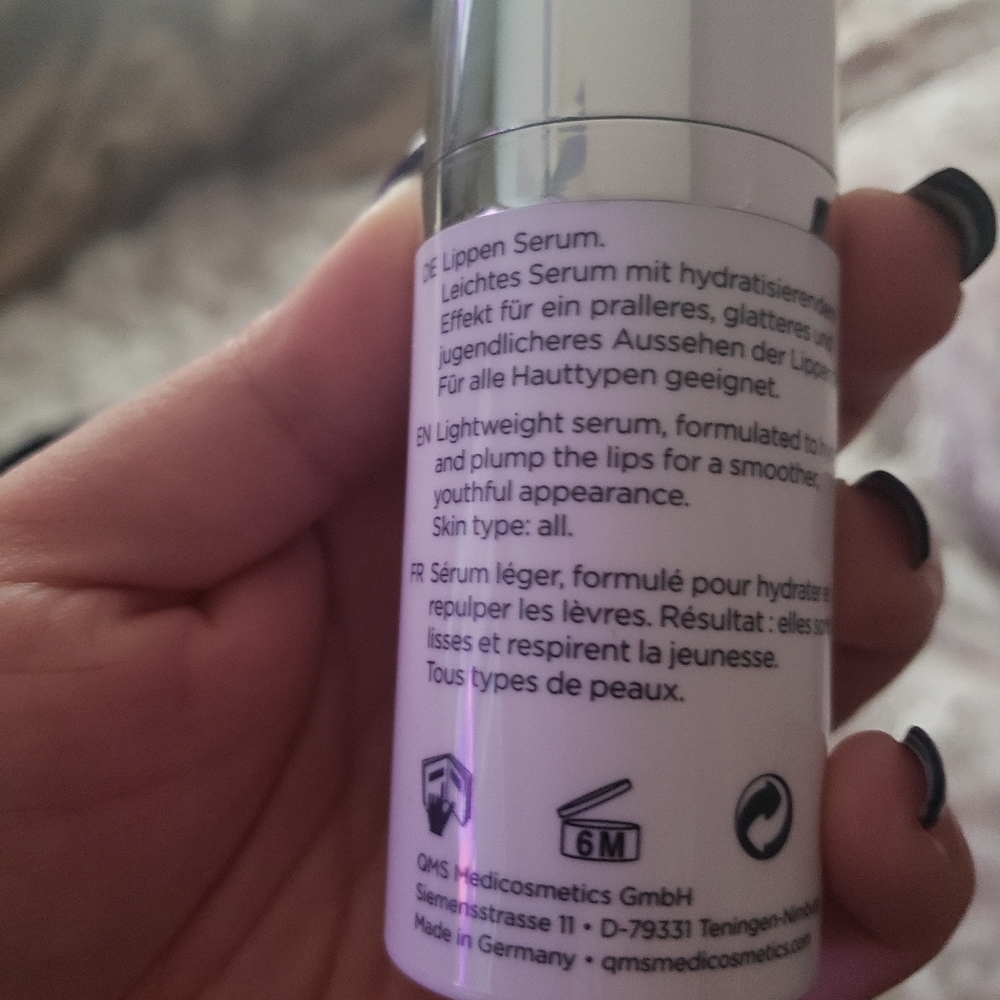 QMS lip corrector - Picture 3 of 4